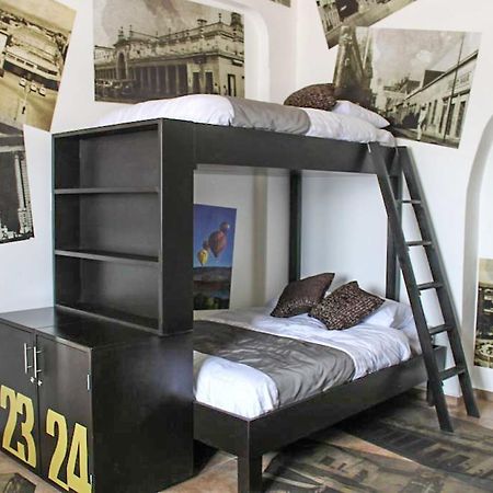 Hostal El Armario León Esterno foto