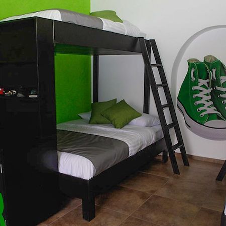 Hostal El Armario León Esterno foto