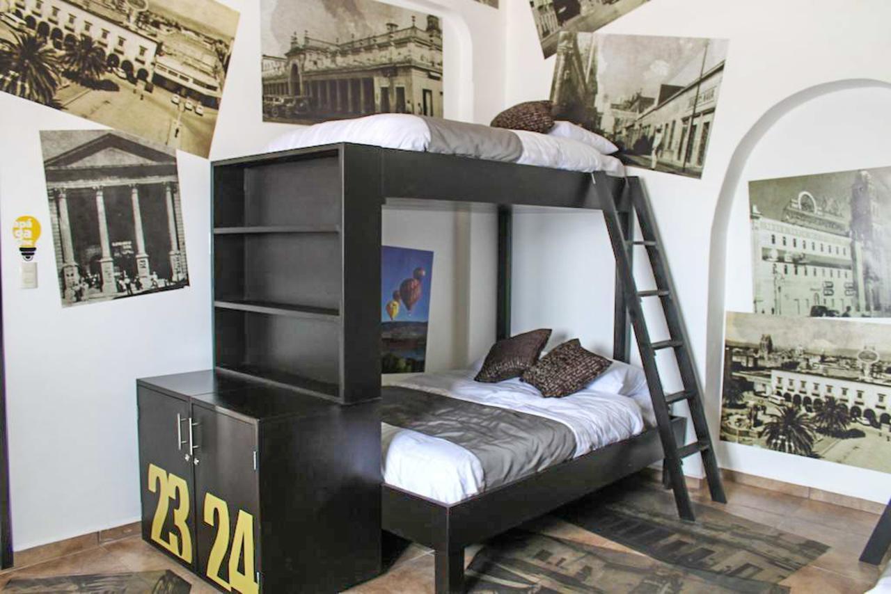 Hostal El Armario León Esterno foto