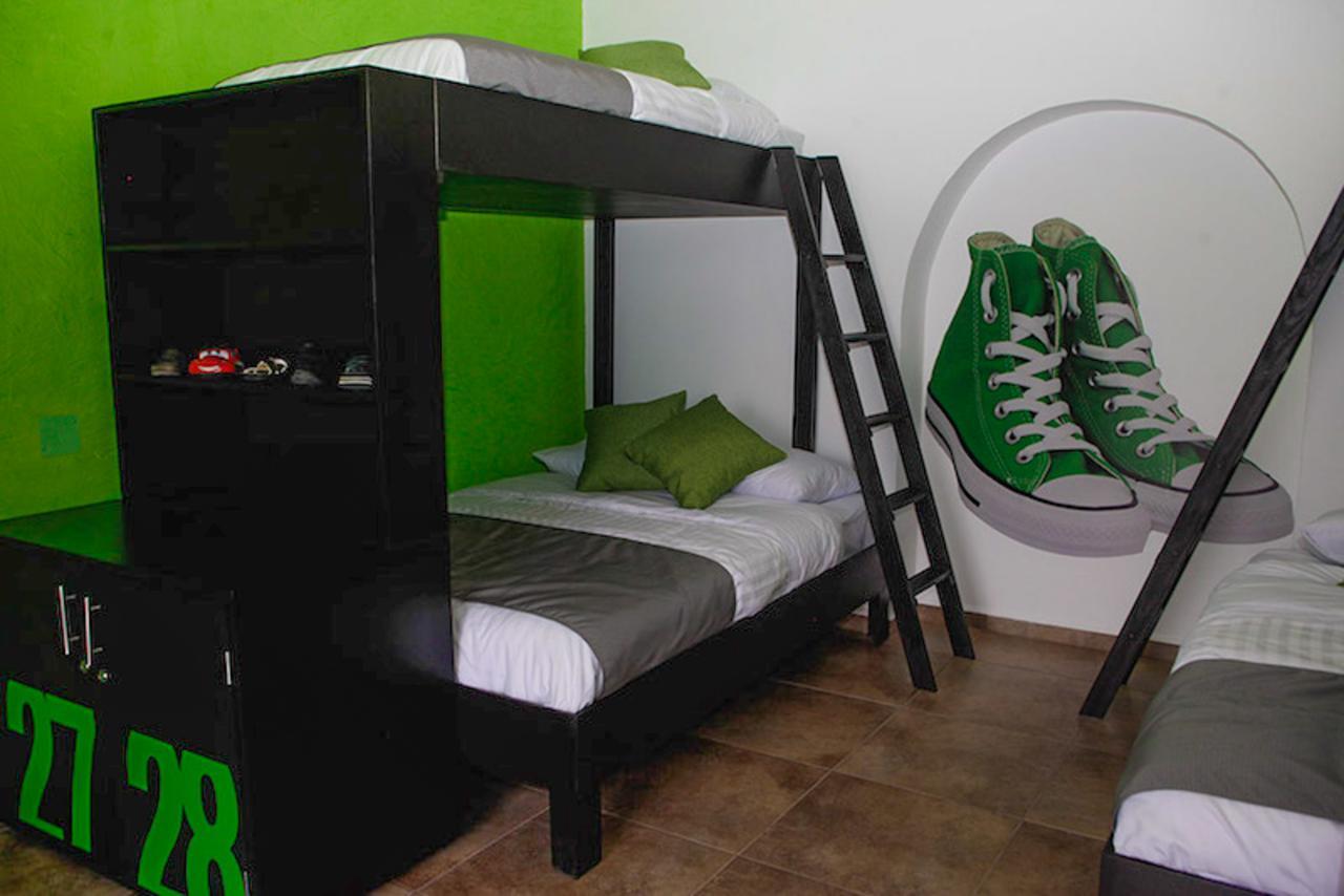 Hostal El Armario León Esterno foto