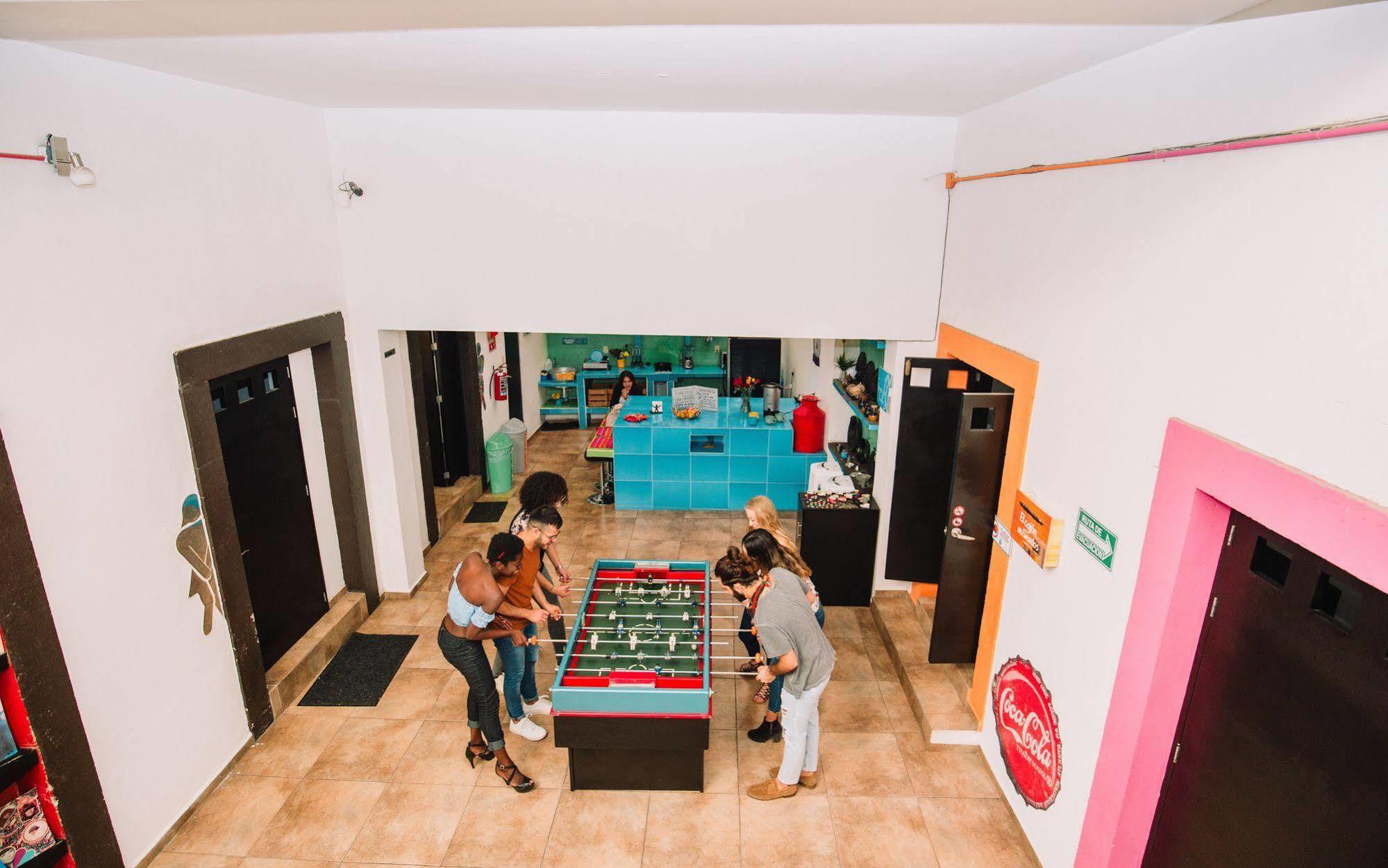 Hostal El Armario León Esterno foto